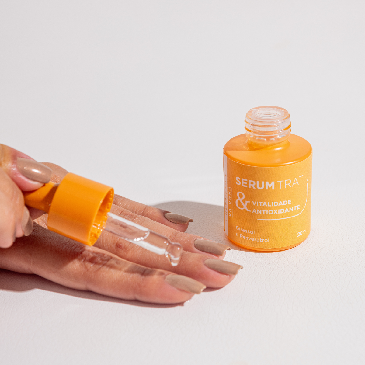 Serumtrat Nutrição da Unha - Girassol e Resveratrol